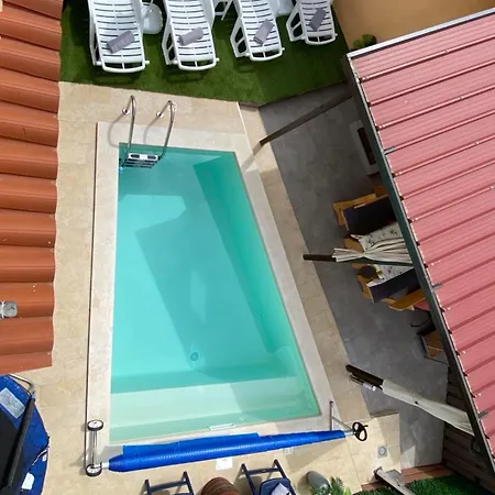 Appartement Kuca Za Odmor -m&a-grijani Bazen